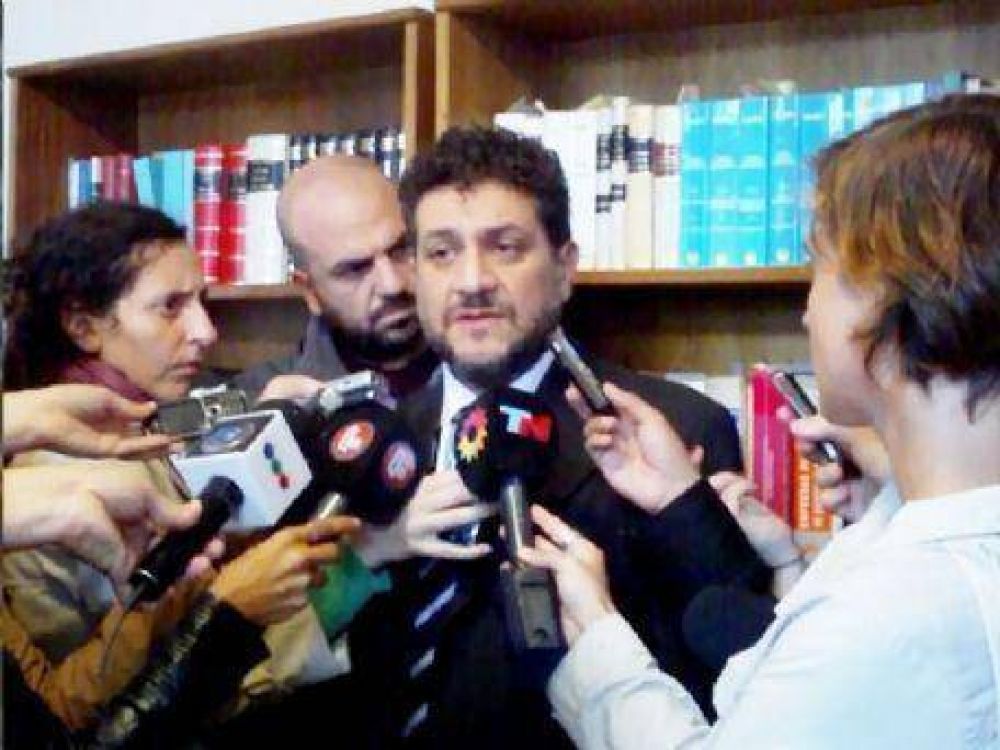 Luis �rias: �El magistrado est� para investigar, no puede cerrar las puertas a una investigaci�n�