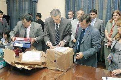 Realizan apertura de sobres para obra de terminal de Fr�as