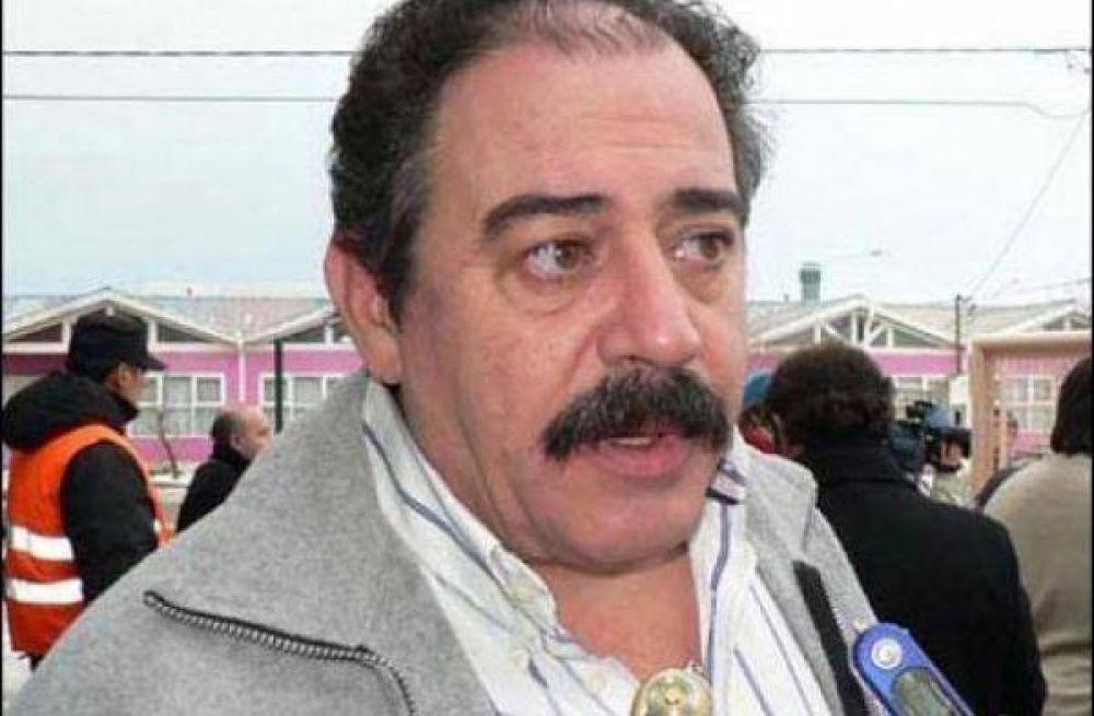 Dr. Oscar Ruiz: �De lo certificado por el Tribunal de Cuentas faltan cuatro mil millones�