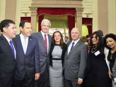 Jujuy presente en sesi�n del Parlamento del NOA