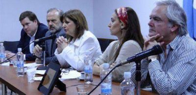La oposici�n organiza una campa�a contra los proyectos de reforma judicial
