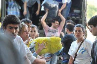 La Plata: La C�mpora arma "bajada" y registra denuncias