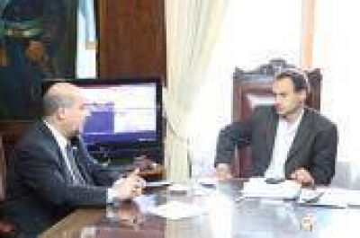 La Plata: UNLP expres� su acompa�amiento al Foro Multisectorial "Todos por la Reconstrucci�n"