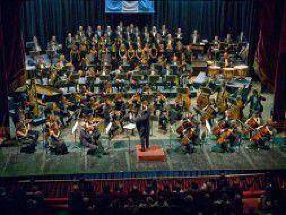 La Orquesta Sinf�nica Provincial de Bah�a Blanca brinda un concierto a beneficio
