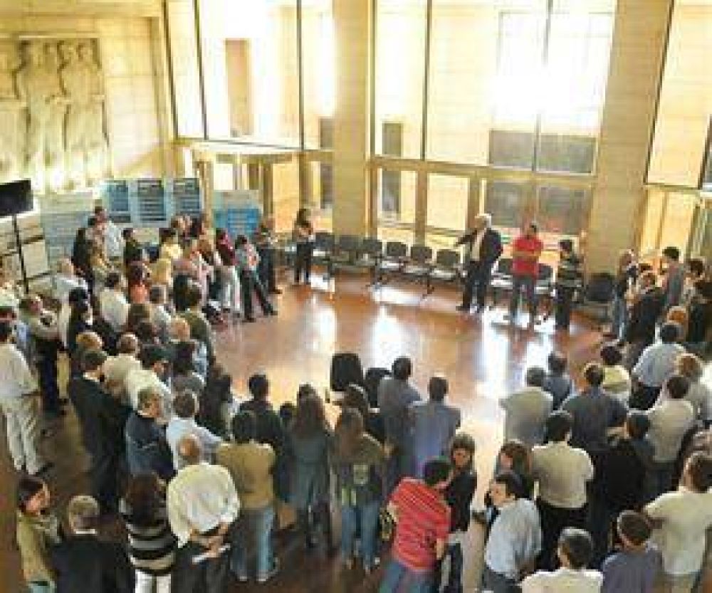Crece la inquietud y anuncian un paro en los tribunales