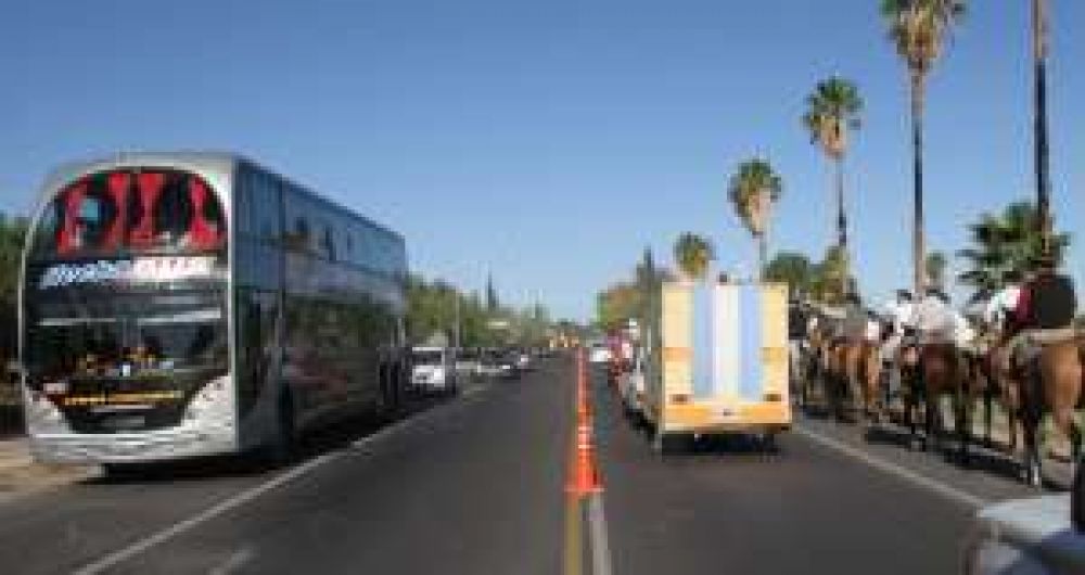 Cruce, sorpresa y saludos de Boca para los gauchos