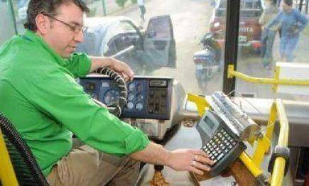 Los empresarios de transporte comienzan a expresar su rechazo a las SUBE