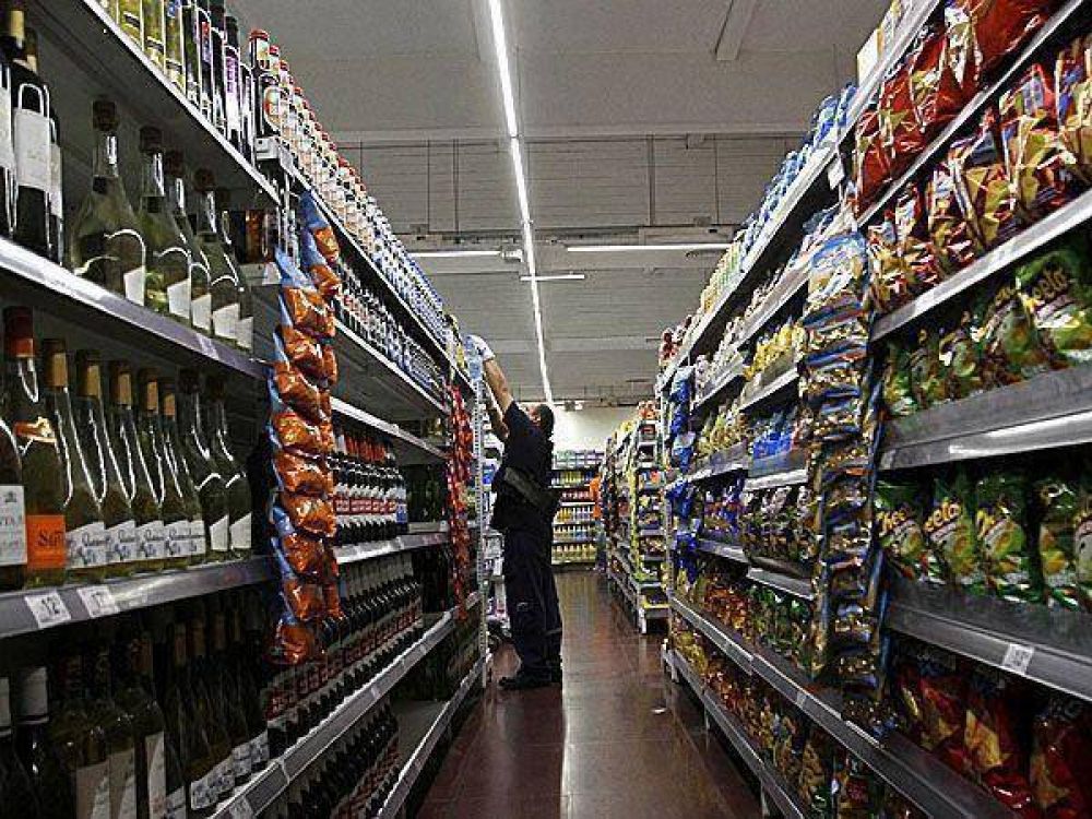 Para el INDEC una persona todav�a puede comer con seis pesos por d�a