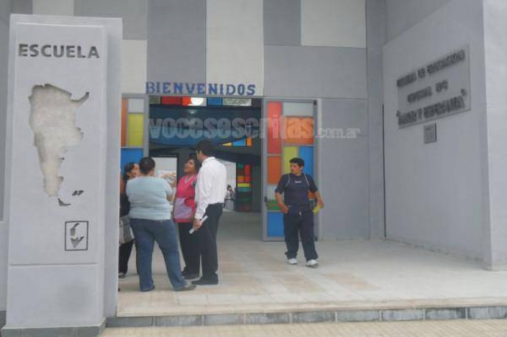 Padres no quieren que se dicten talleres en escuela especial de Fiambal�