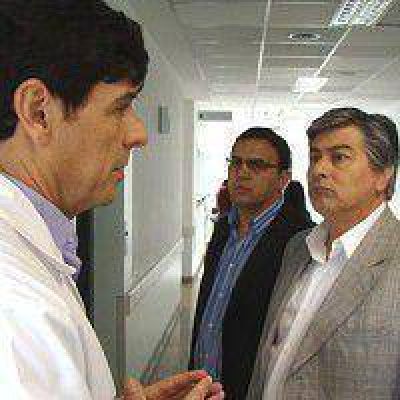 Morante recorri� el hospital �N�stor Kirchner� de Florencio Varela