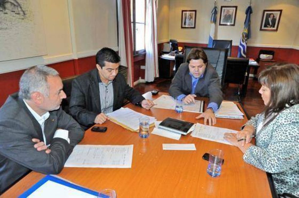 El Gabinete de Gobierno se reunir�a con diputados