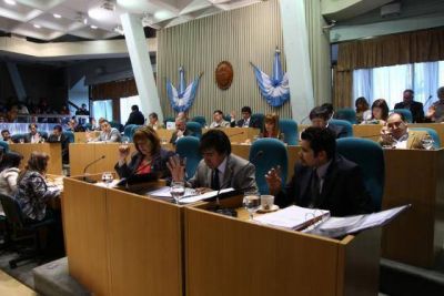 La salud fue centro de las cr�ticas de los diputados en el recinto legislativo