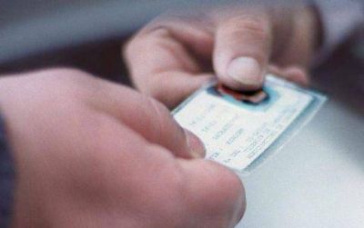 Reimprimen gratis licencias de conducir a damnificados