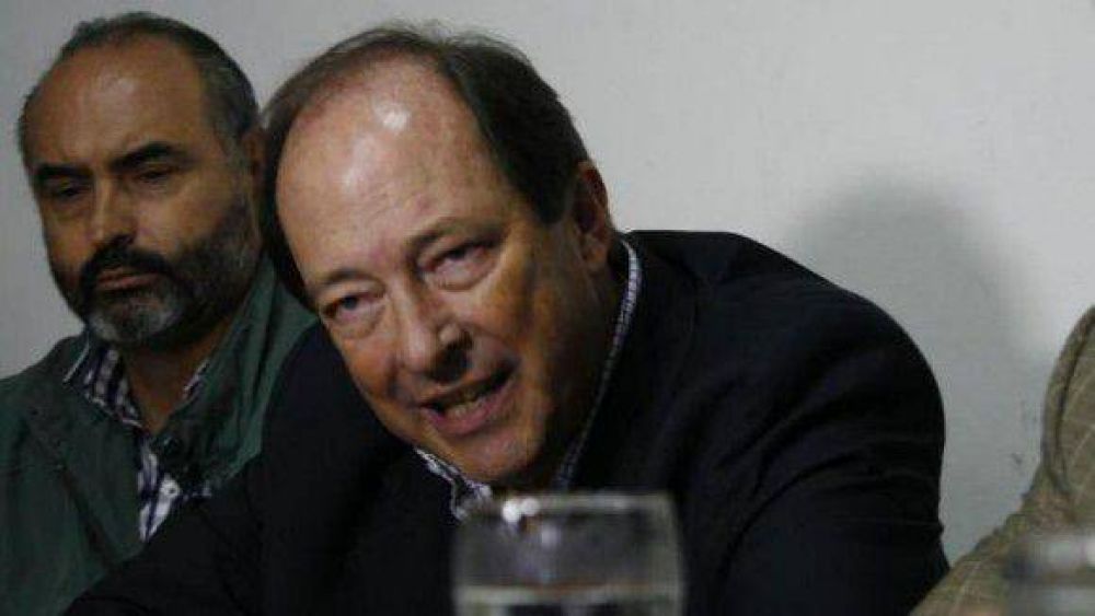 �El kirchnerismo quiere garantizarse una justicia que los proteja en su retirada�