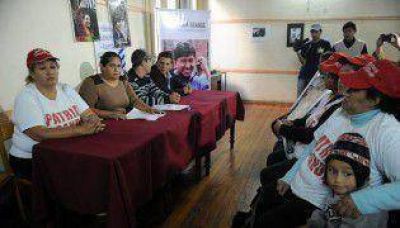 Los villeros porte�os reclaman justicia social