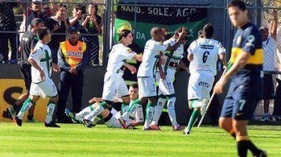 Boca fue humillado en San Juan y San Mart�n vivi� su tarde so�ada