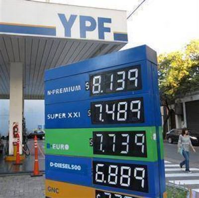 El precio de las naftas podr�a subir otro 17% hasta octubre