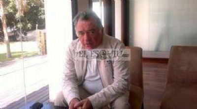 Barrionuevo lanza su campa�a con el Partido Frente Tercera Posici�n