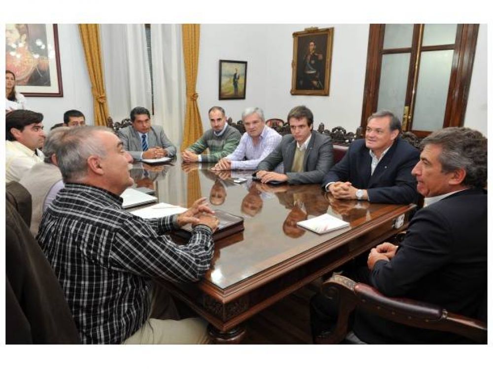 Impulsan la generaci�n de energ�a alternativa con subproductos de la madera