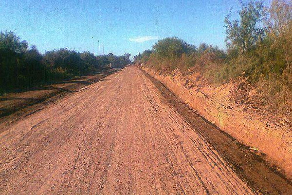 Vialidad Provincial realiz� tareas en distintos caminos y rutas
