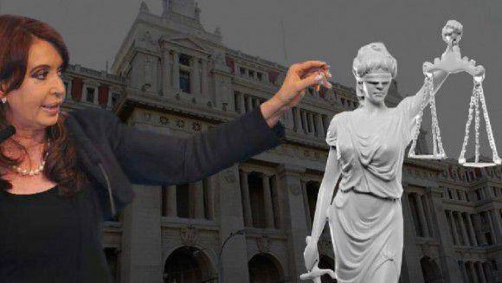 La oposici�n tucumana cierra filas para denostar la �democratizaci�n K� de la Justicia