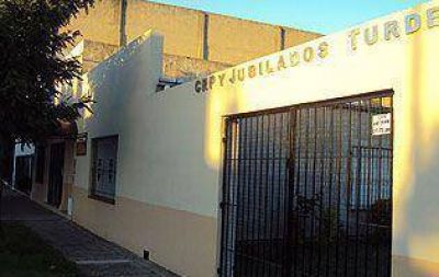 M�s de tres d�cadas reuniendo abuelos