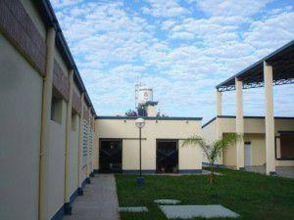 El gobernador habilita este lunes escuela primaria, polideportivo y sede de delegaci�n zonal en Tatane