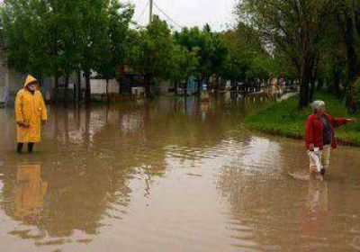 Hay planes de contingencia, pero a�n falta educaci�n ante una emergencia h�drica 