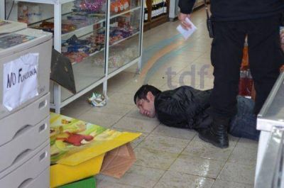 Ojeda C�rdenas y un c�mplice fueron detenidos hurtando en un mercado