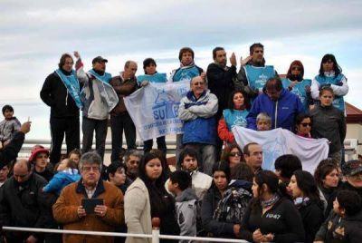El SUTEF interrumpi� el acto de inauguraci�n de la Rural