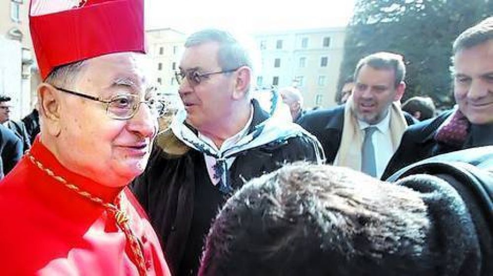 Bergoglio nombr� un consejo de 8 cardenales para gobernar la Iglesia