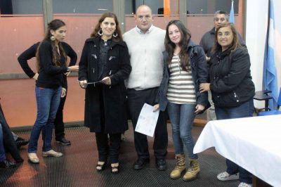 Deporte Mar del Plata present� nuevos cursos de formaci�n en Pat�n y Nataci�n