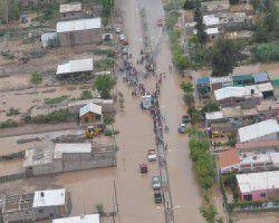 Alquilar�n casas a las 25 familias que todav�a est�n evacuadas en Sarmiento