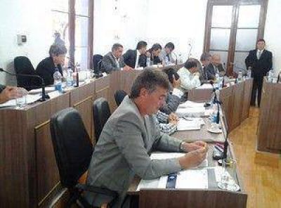 El Concejo aprob� ordenanza que elimina pago adicional por antig�edad a contratados municipales	