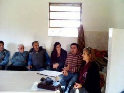El Foro de Seguridad se reuni� con vecinos de Barrio Obrero