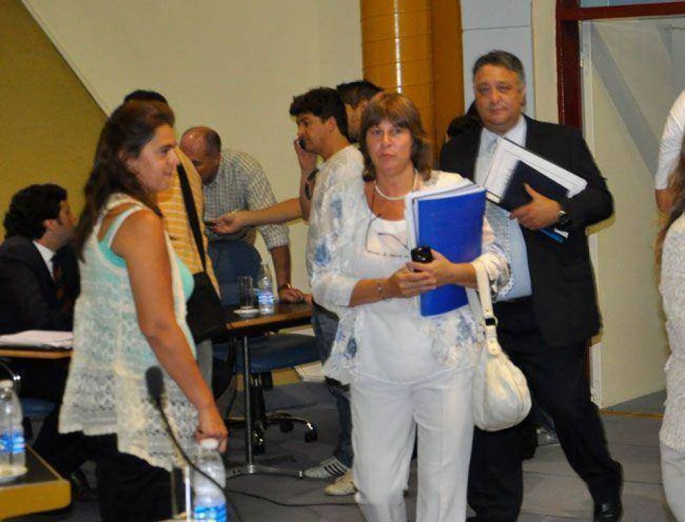Giorgis: �elegimos el modelo privatista de Varela o lo nuestro�
