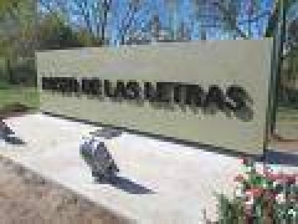 Se inaugur� el Paseo de las Letras
