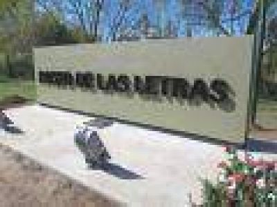 Se inaugur� el Paseo de las Letras