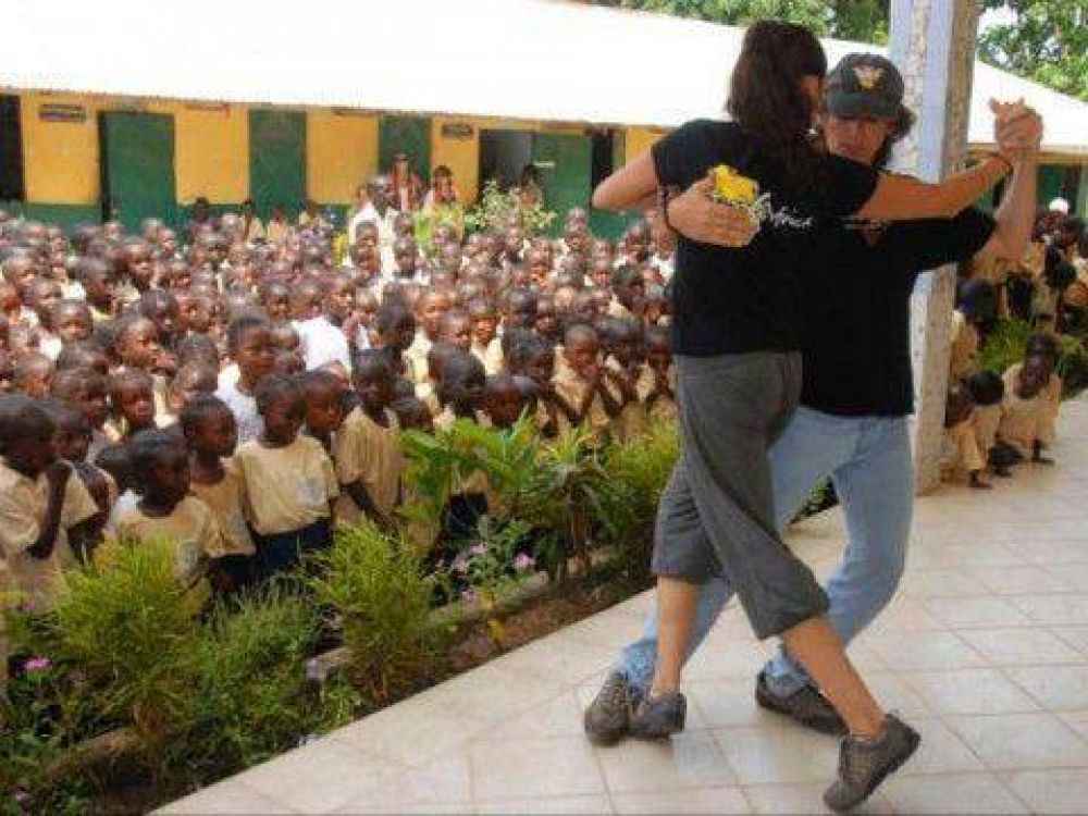 Neuquinos para el Tango por �frica