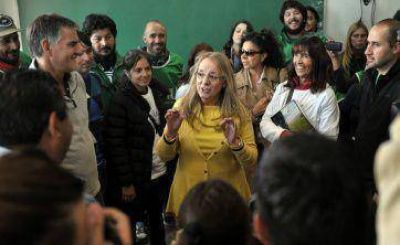 Tras los insultos, Alicia volvi� a La Plata
