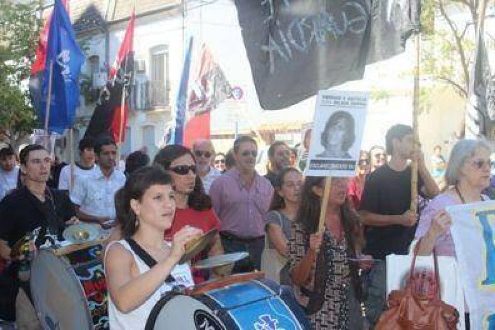 La hip�tesis del m�vil pol�tico
