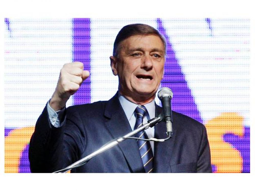 Binner llam� a "frenar el avance contra la Justicia en la calle y en las urnas"