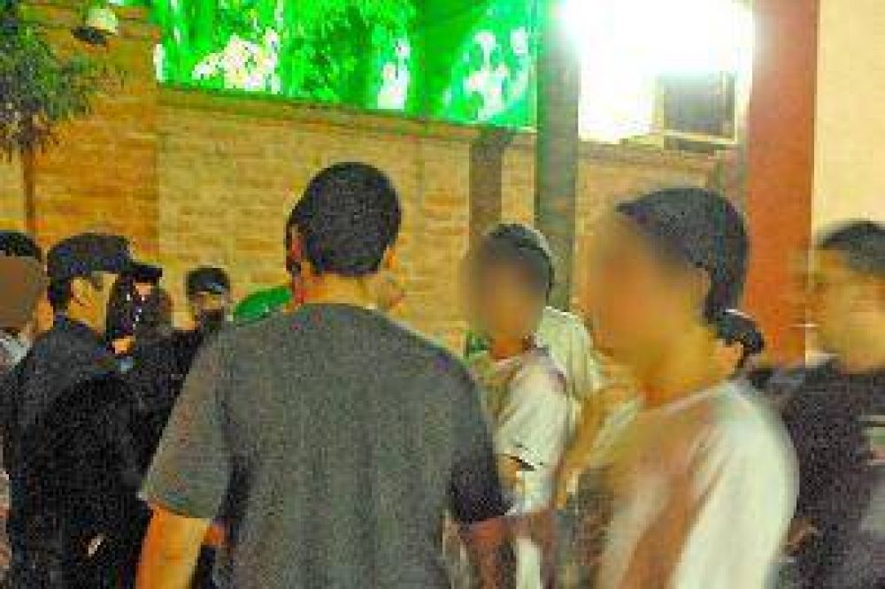 Obligar�an a realizar trabajos comunitarios a padres de menores hallados en boliches