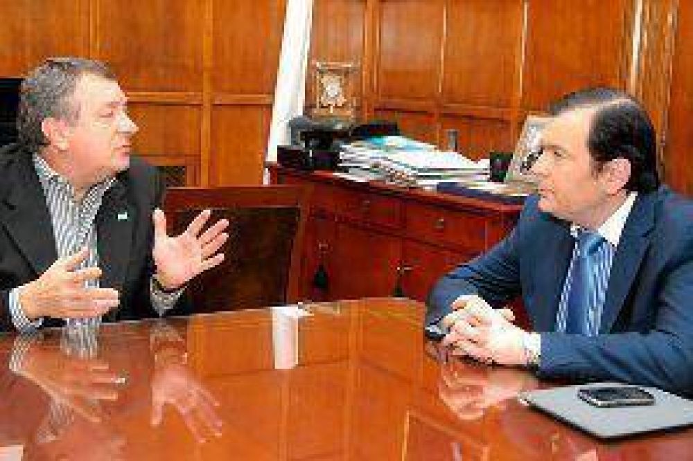 Zamora y el ministro Yauhar inaugurar�n en junio la sede del Mercado Concentrador