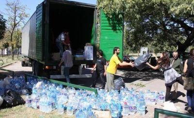 Trasladan las donaciones para afectados de La Plata