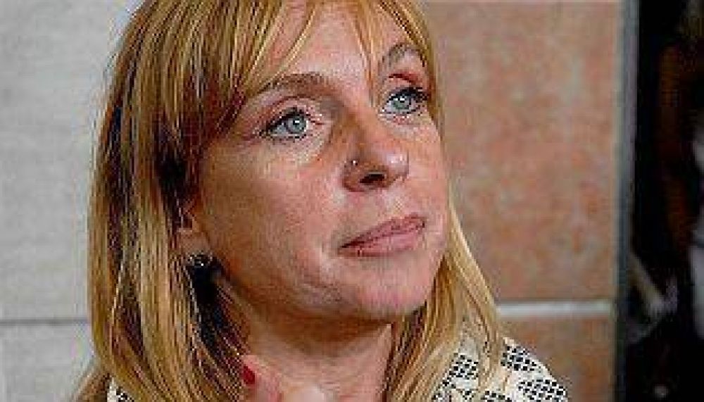 Lubertino ante la Junta de �tica
