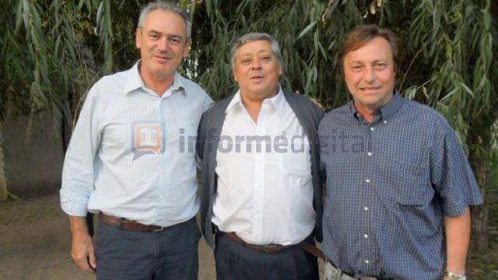 UCR: piden firmar la paz interna para "ponerle un freno al kirchnerismo"	 