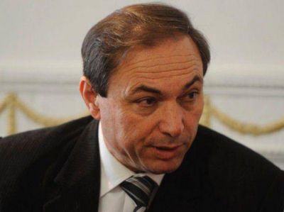 Alertan que el reglamento del Concejo invalida la sesi�n extraordinaria