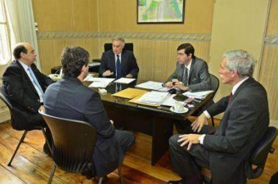 San Fernando: El Municipio se reuni� con el Bco. Provincia para coordinar la entrega de certificados para la otorgaci�n de cr‏�ditos