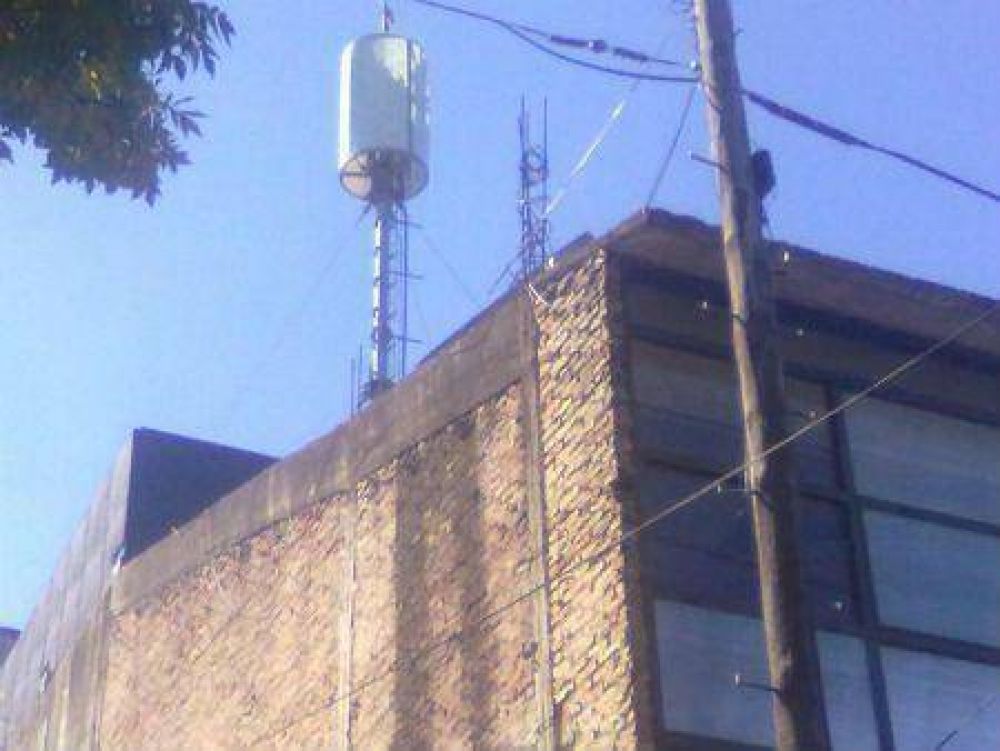 Preocupaci�n de vecinos de Boulogne por la instalaci�n de una antena